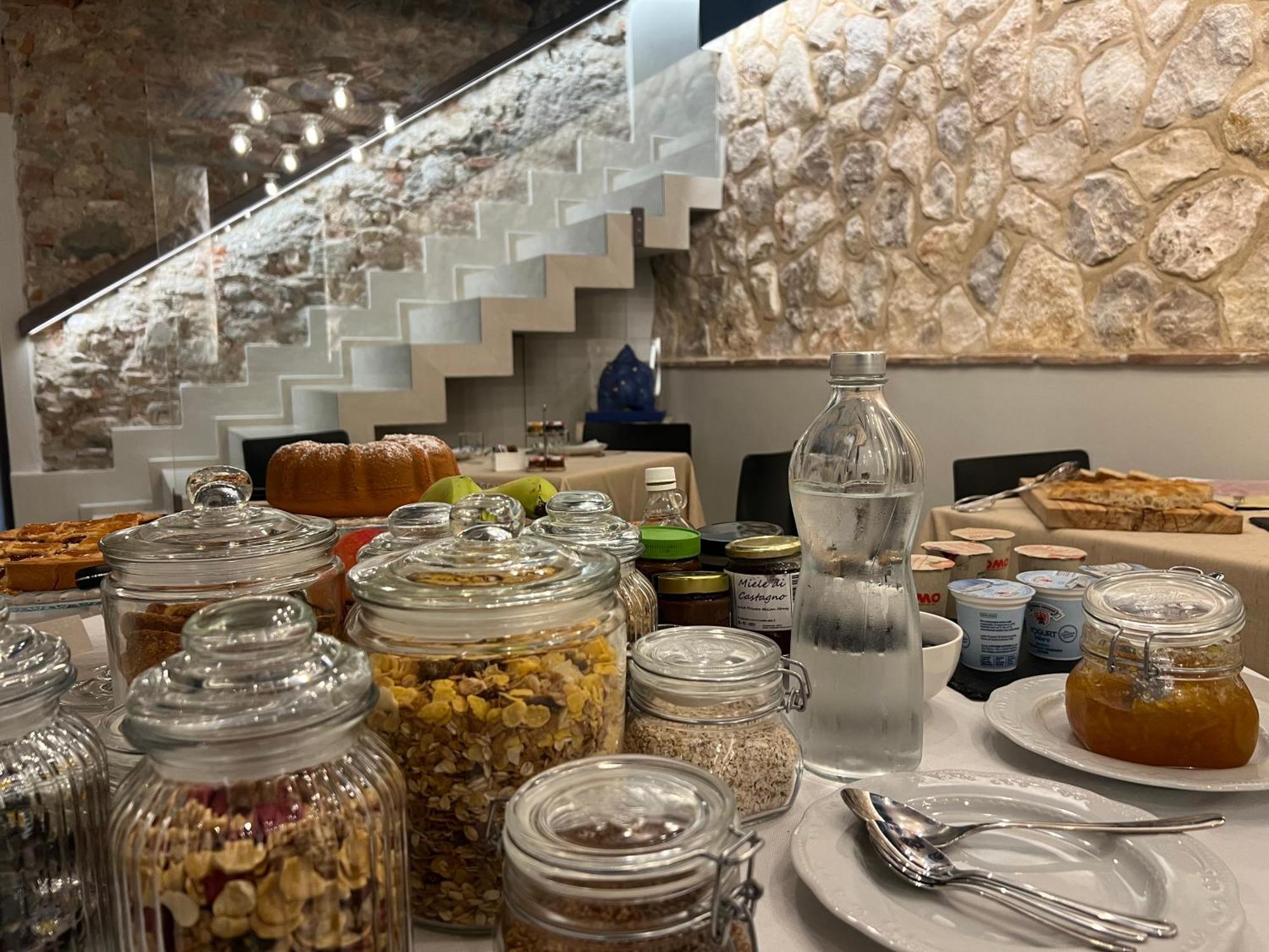 Pietrasanta Ai Teatri住宿加早餐旅馆 外观 照片