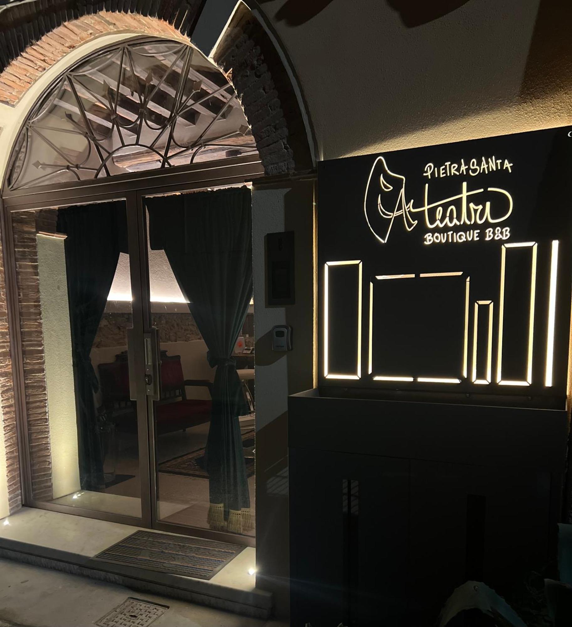 Pietrasanta Ai Teatri住宿加早餐旅馆 外观 照片